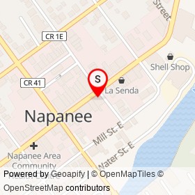 Starlet on Dundas Street East, Napanee Ontario - location map
