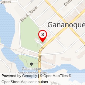 Golden Lion on King Street East, Gananoque Ontario - location map