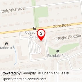 Valu-mart on Gore Road, Kingston Ontario - location map