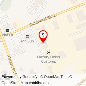 Great Canadian Oil Change on Commercial Court, Napanee Ontario - location map