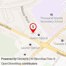Luna Restaurant on Stewart Boulevard, Brockville Ontario - location map